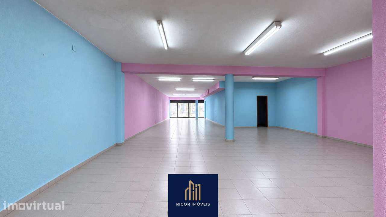 Espaço Comercial no Centro da Póvoa de Varzim – 225 M2 - Grande imagem: 3/13