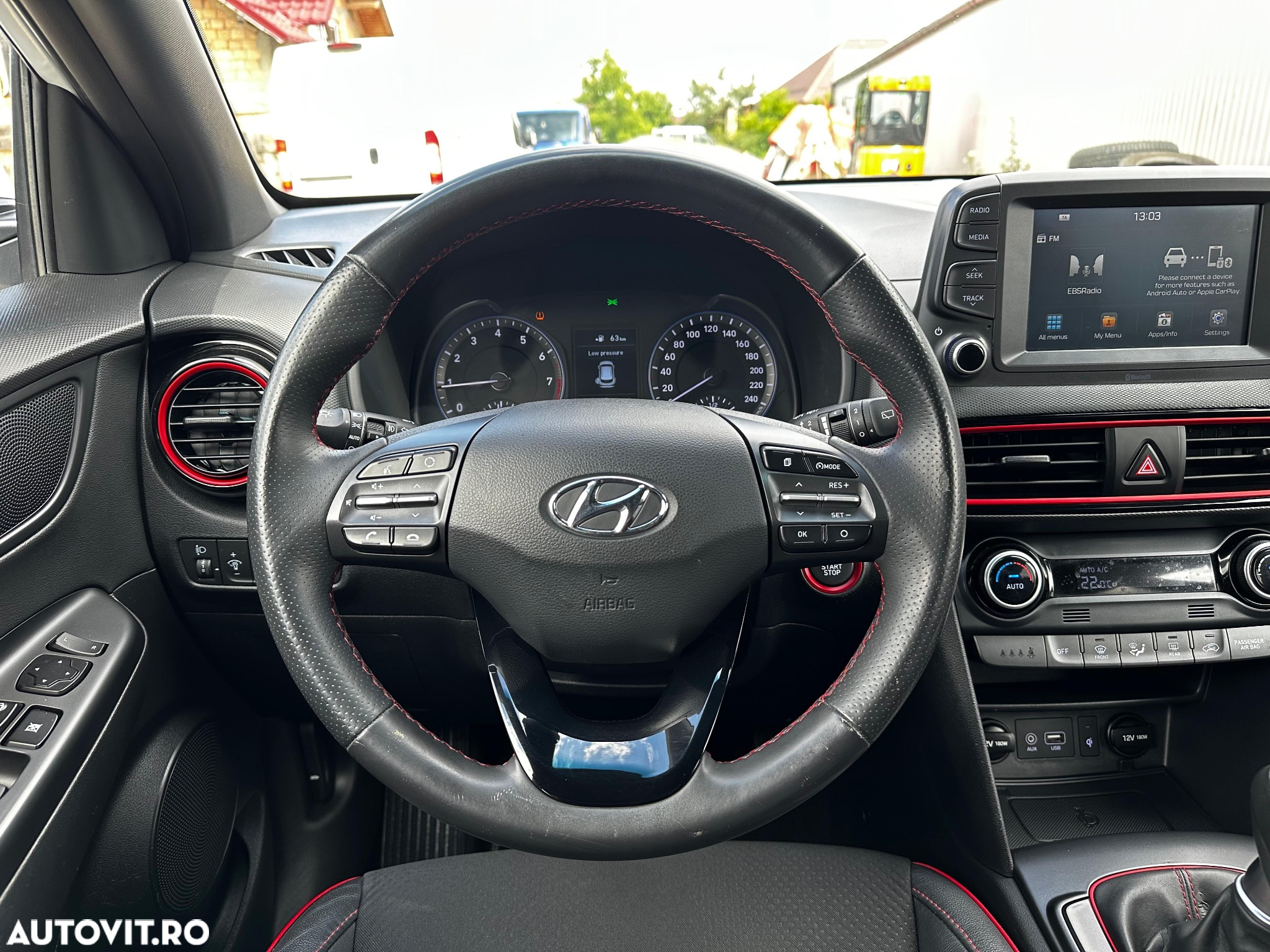 Hyundai KONA 1.0 T-GDI 2WD Premium + - 17