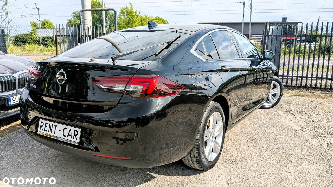 Opel Insignia - 11