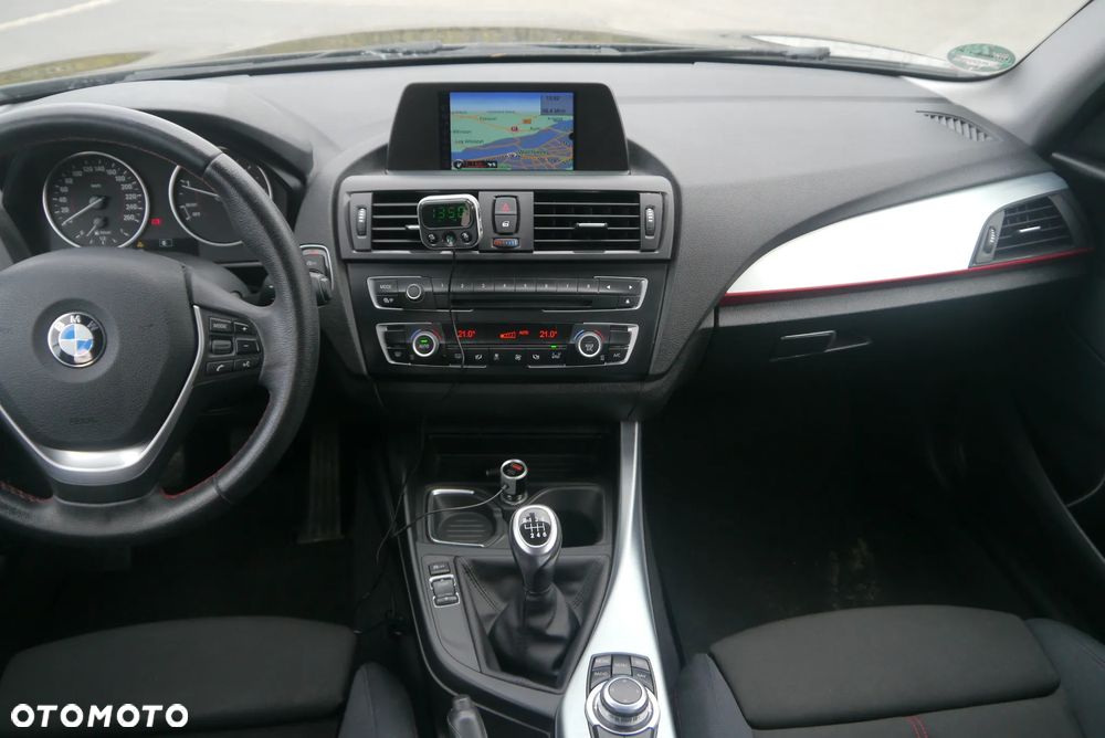 BMW Seria 1 - 17
