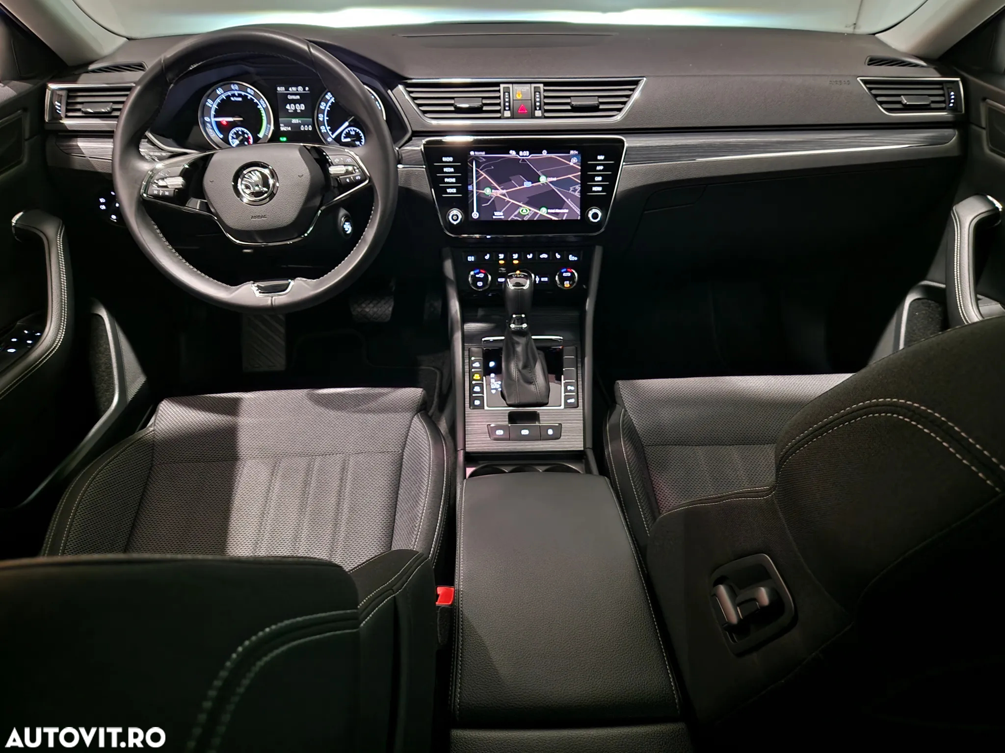Skoda Superb Combi 1.4 TSI iV DSG Style - 12
