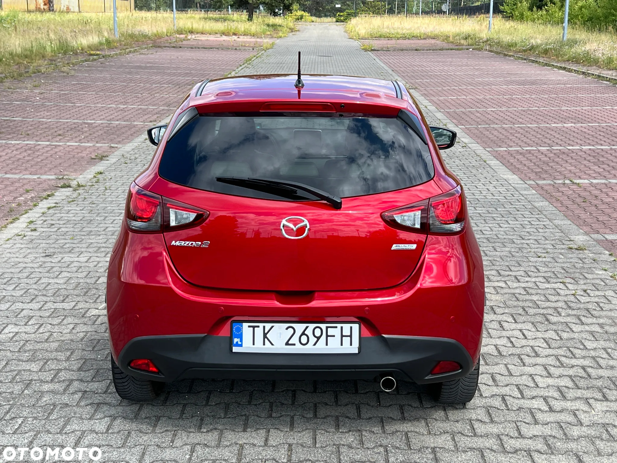 Mazda 2 SKYACTIV-G 90 White Edition - 9