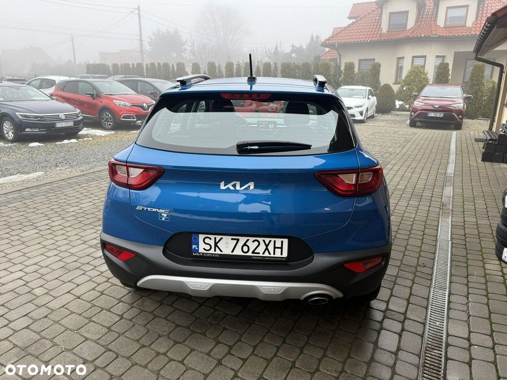 Kia Stonic - 8
