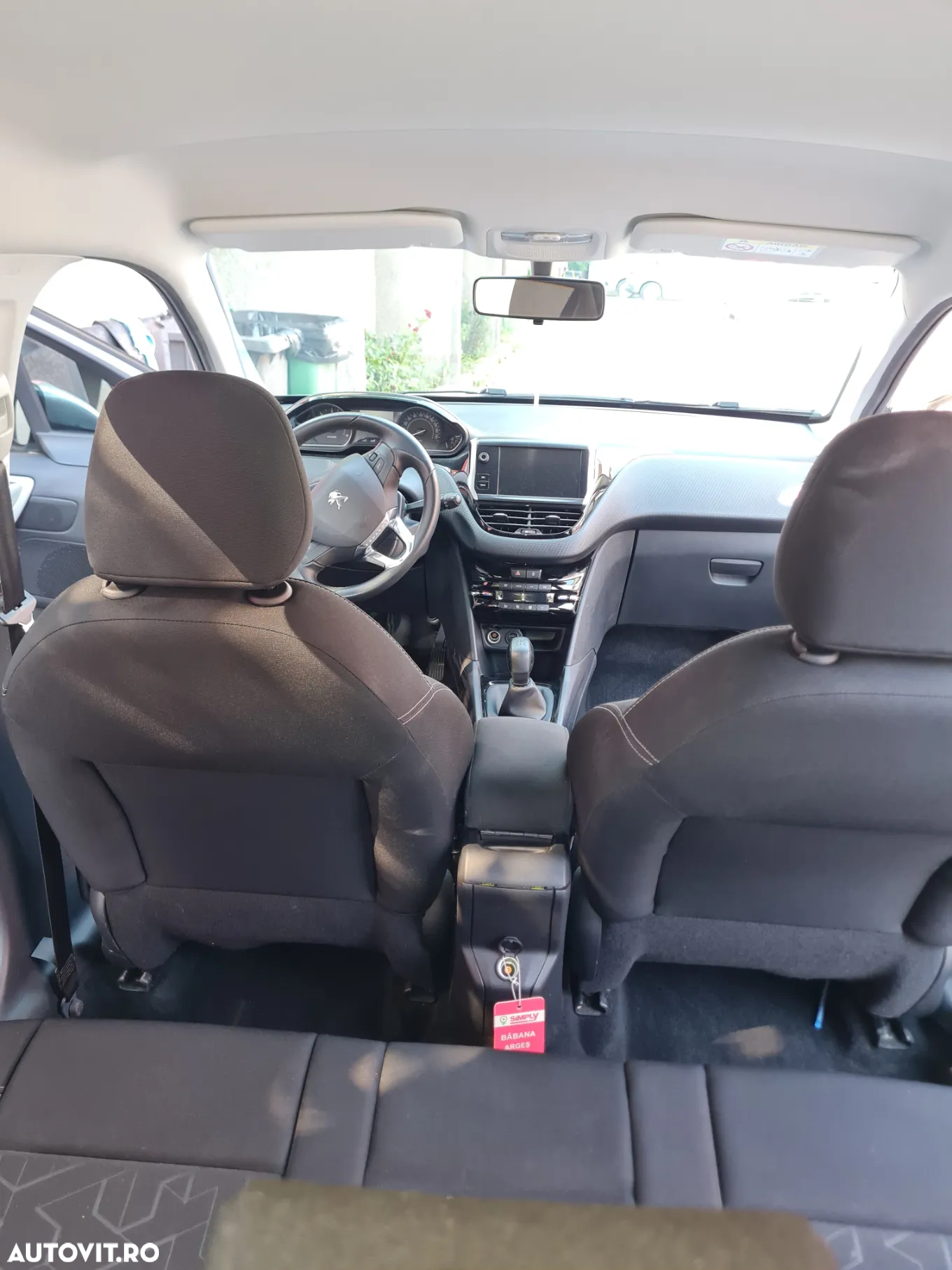 Peugeot 2008 1.5 BlueHDI FAP Allure - 24