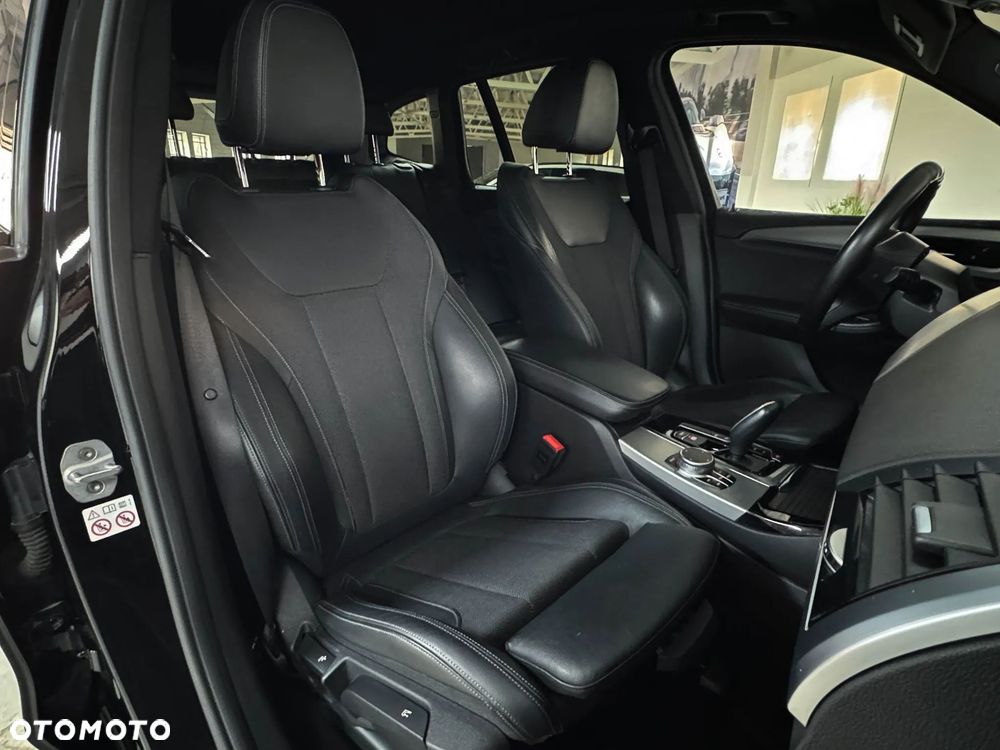 BMW X3 xDrive20d Business Edition sport - 17