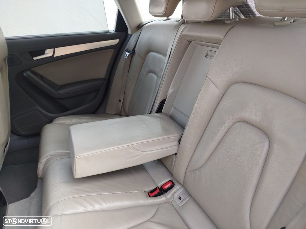 Audi A4 Avant 2.0 TDi Sport Multitronic - 42