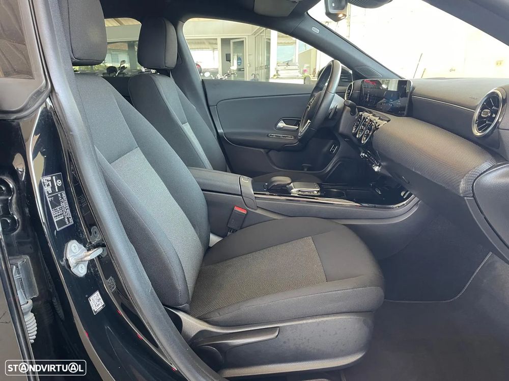 Mercedes-Benz CLA 180 d Shooting Brake Progressive Aut. - 30