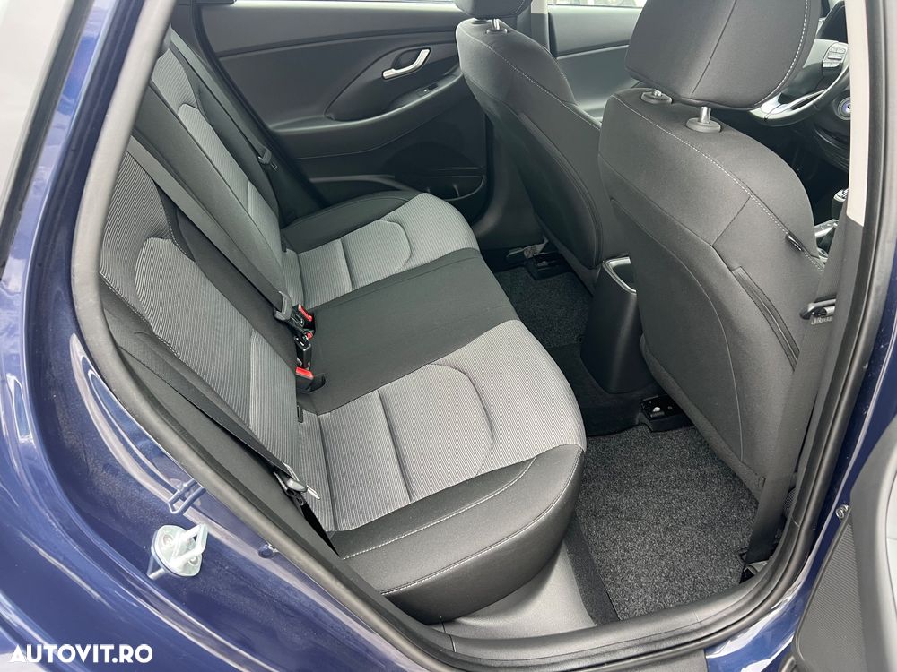 Hyundai i30 1.4 Advantage - 8