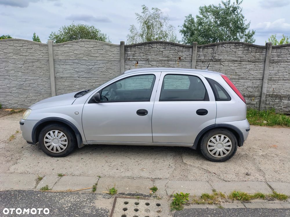 Opel Corsa - 2