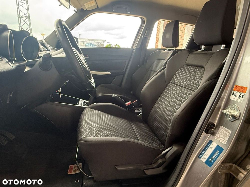 Suzuki Swift - 11