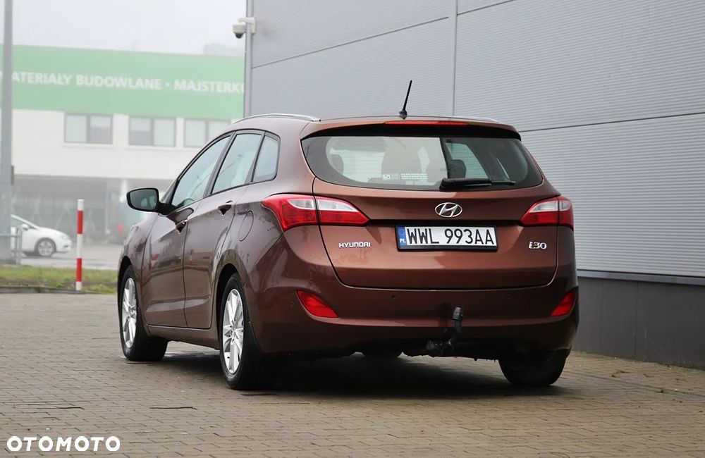 Hyundai i30 1.6 GDI Premium - 5