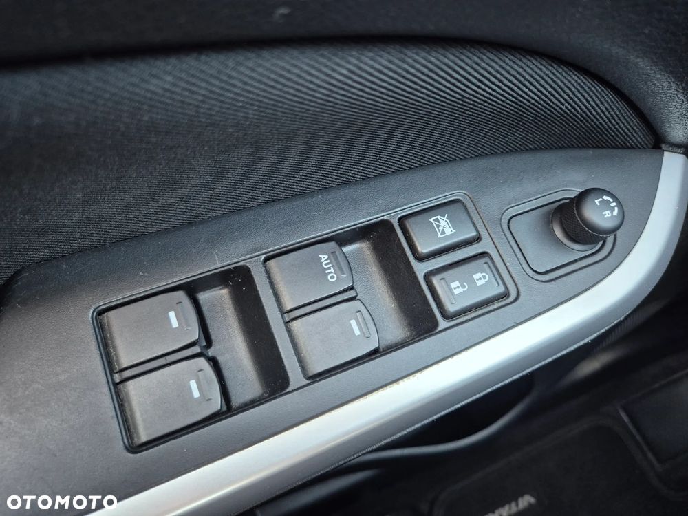 Suzuki Vitara 1.6 Premium 2WD - 21