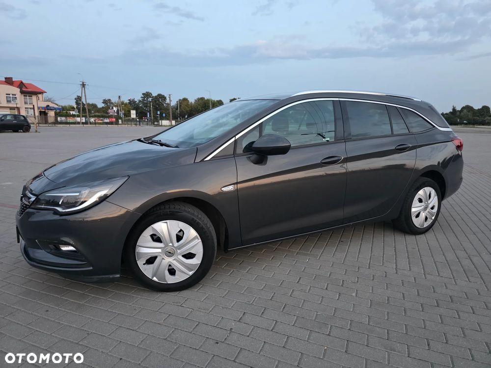 Opel Astra - 3