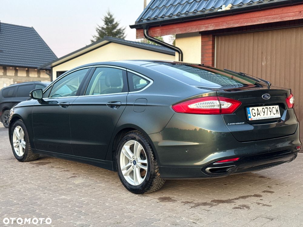Ford Mondeo 2.0 EcoBoost Titanium - 4