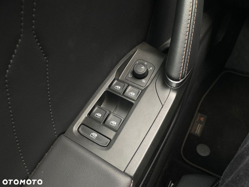 Cupra Formentor 1.4 e-Hybrid DSG - 36