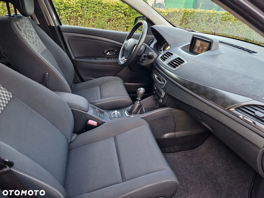 Renault Megane - 25