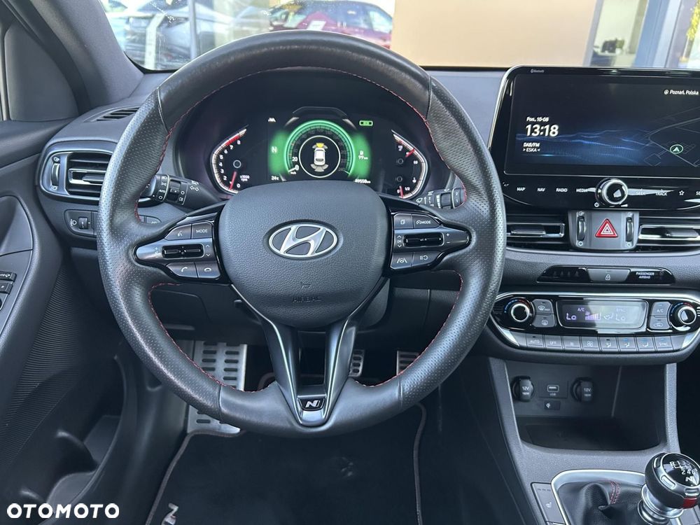 Hyundai i30 - 19