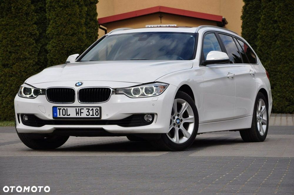 BMW Seria 3 330d xDrive Blue Performance Luxury Line - 5