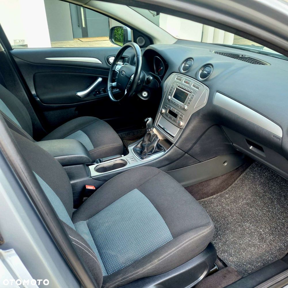 Ford Mondeo 2.0 Trend X - 7