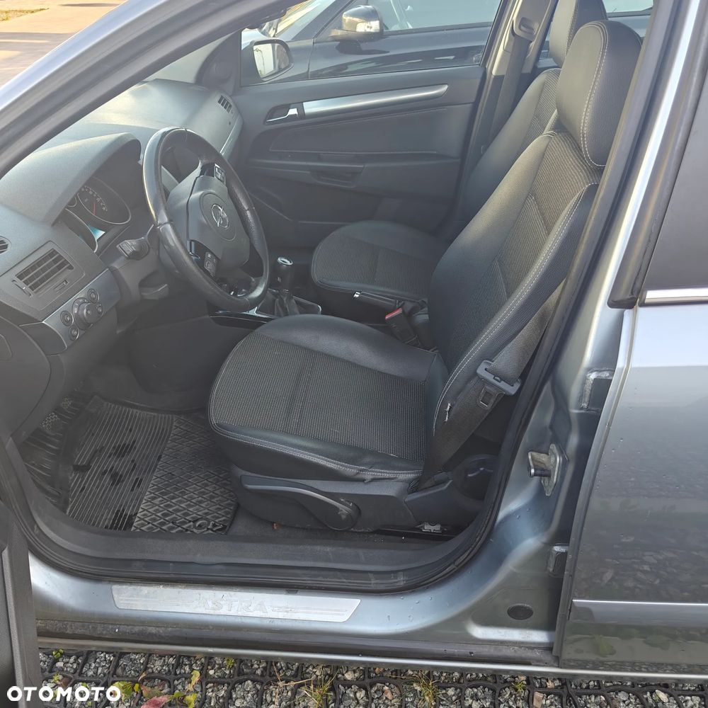 Opel Astra 1.8 Cosmo - 10