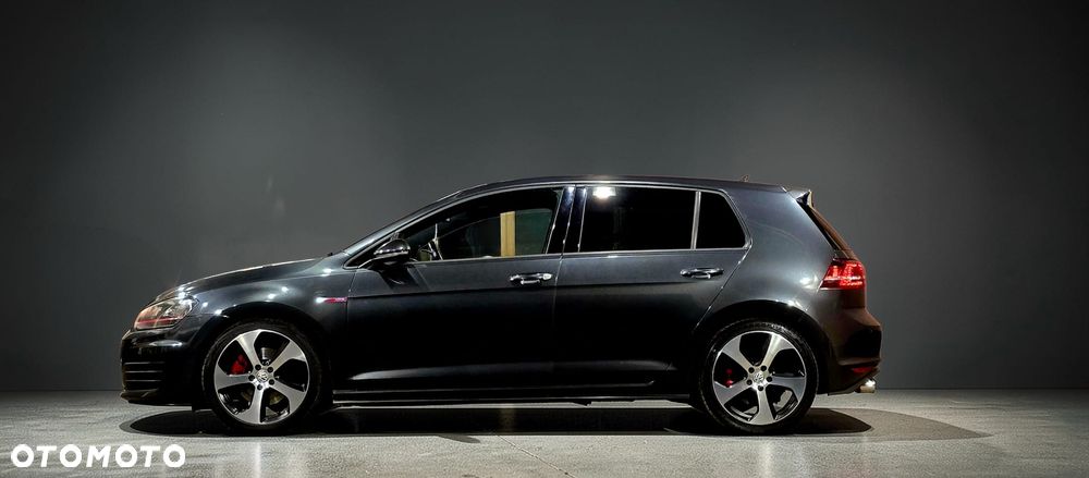 Volkswagen Golf GTI Performance BlueMotion Technology - 4