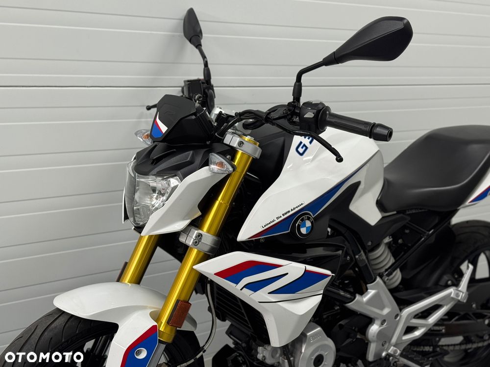BMW G - 21