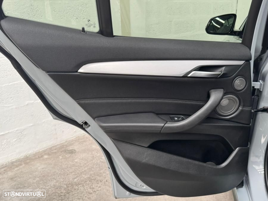 BMW X2 25 e xDrive Pack 50 anos M - 49