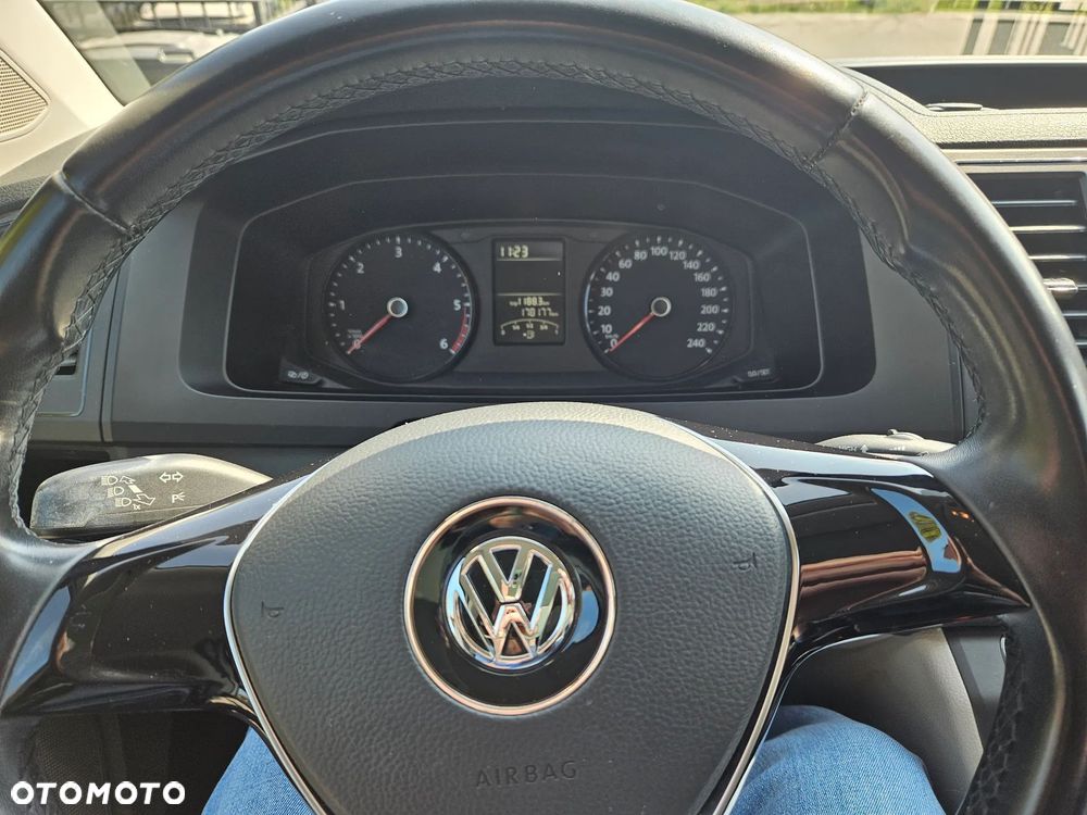 Volkswagen Transporter T6 - 11