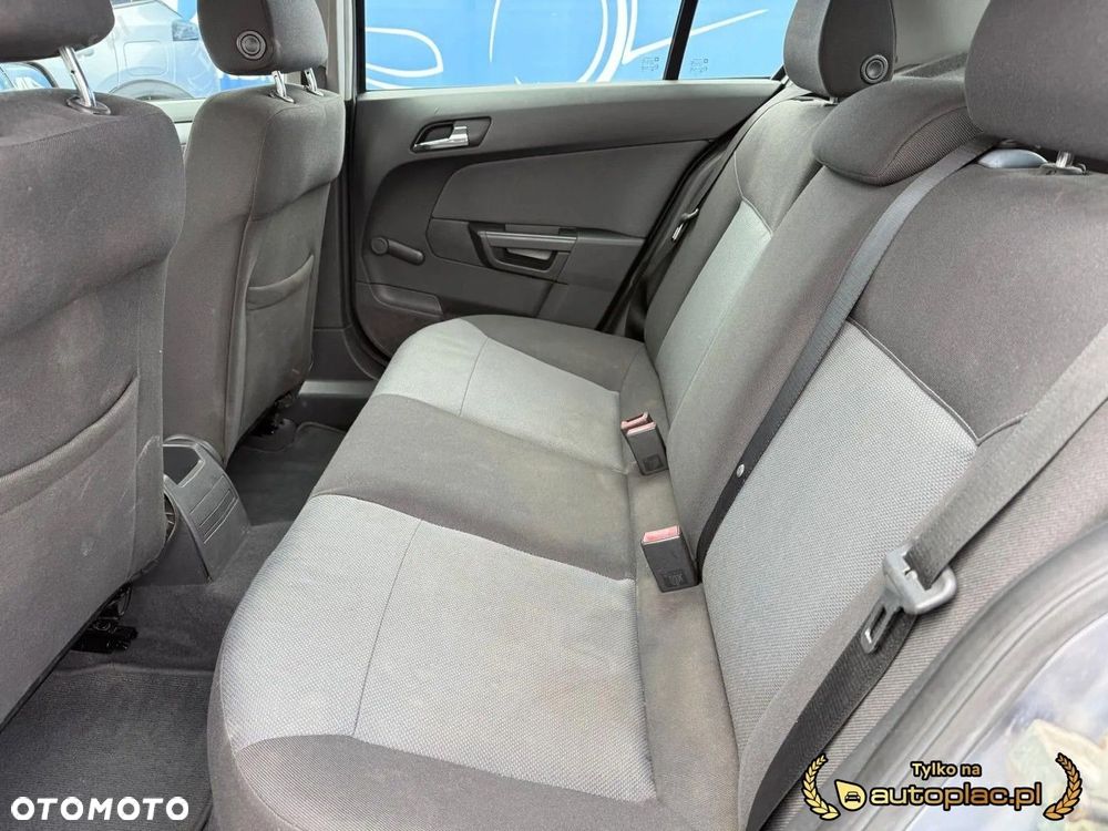Opel Astra - 12