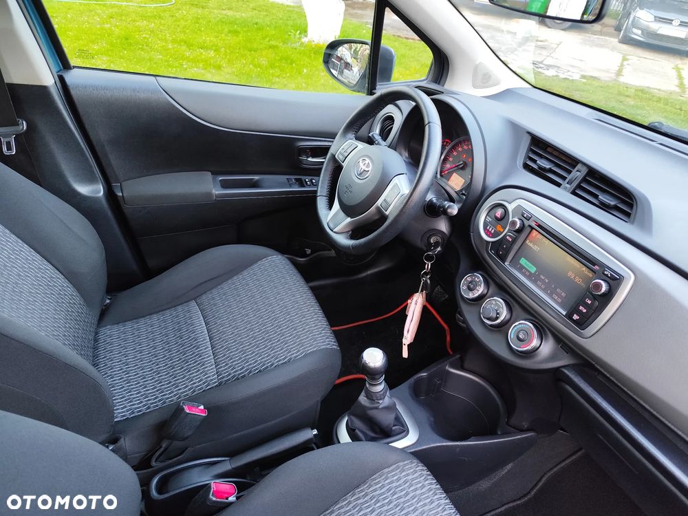 Toyota Yaris 1.33 VVT-i Comfort - 14