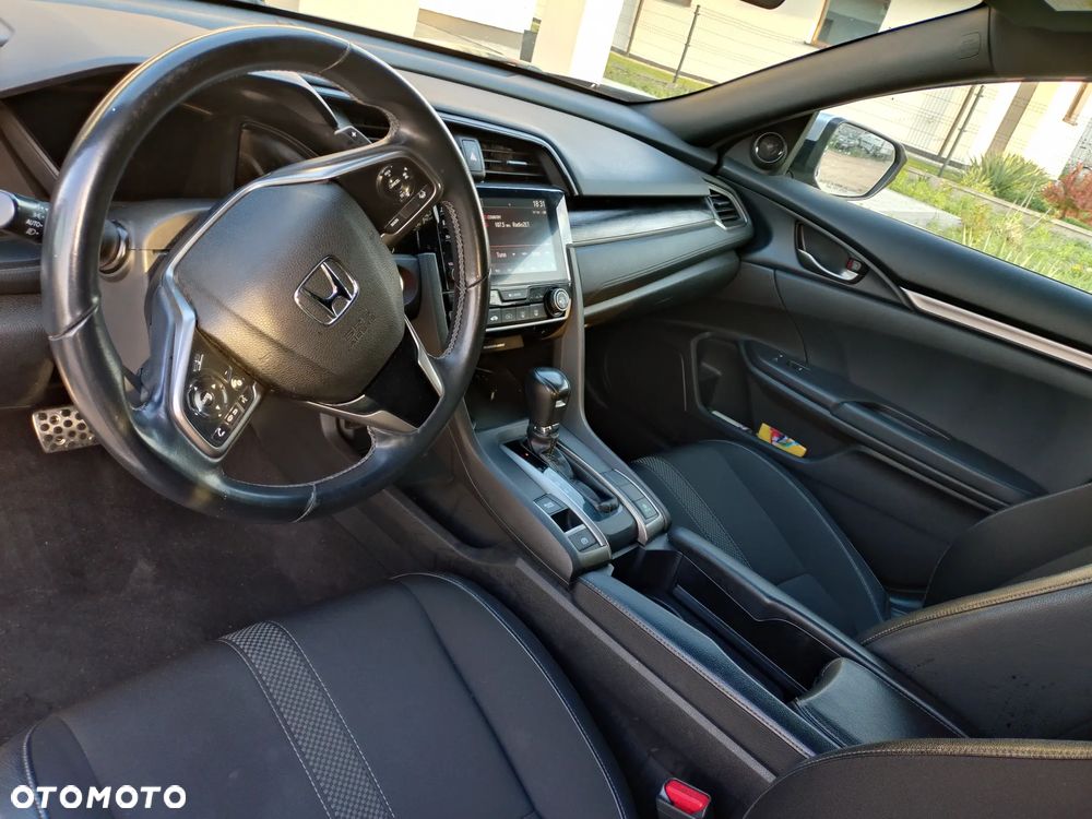 Honda Civic 1.5 i-VTEC Turbo CVT Sport - 2