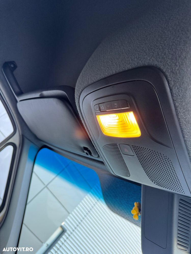 Mercedes-Benz Sprinter - 30