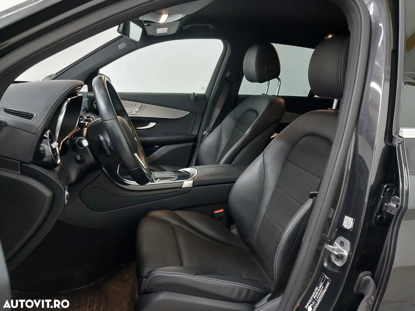 Mercedes-Benz GLC 300 de 4Matic 9G-TRONIC - 10