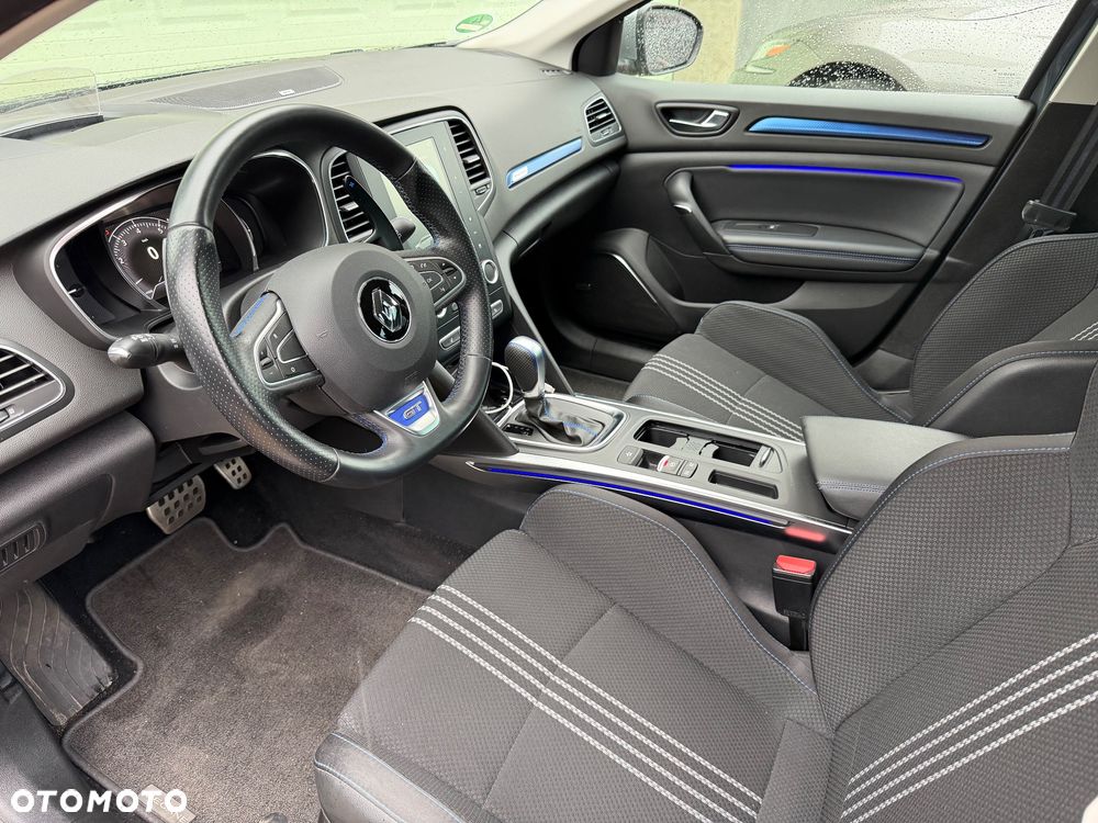 Renault Megane ENERGY TCe 205 EDC GT - 6