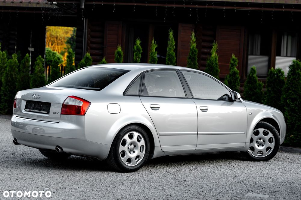 Audi A4 Limousine 1.8 T - 14