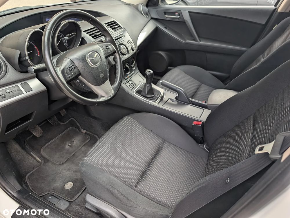 Mazda 3 - 17