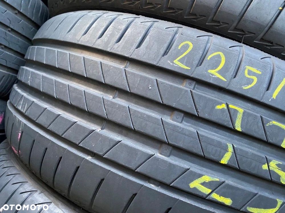225/45/18 Bridgestone Turan T005_6,2mm_4szt_(239) - 7