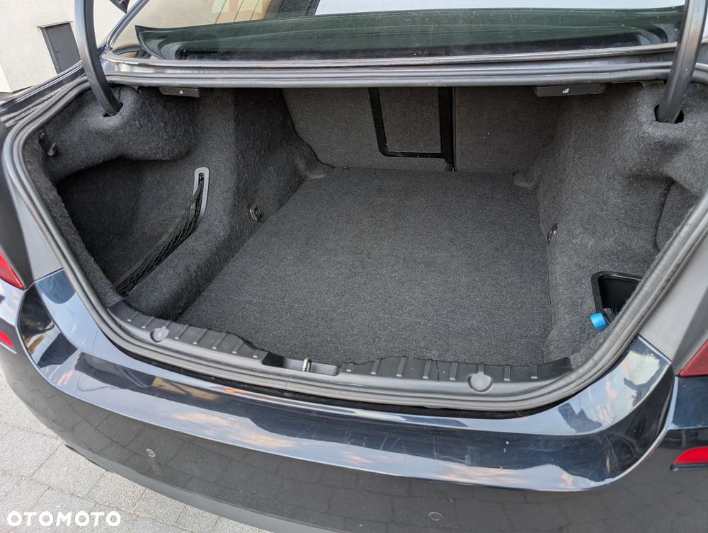 BMW Seria 5 - 12