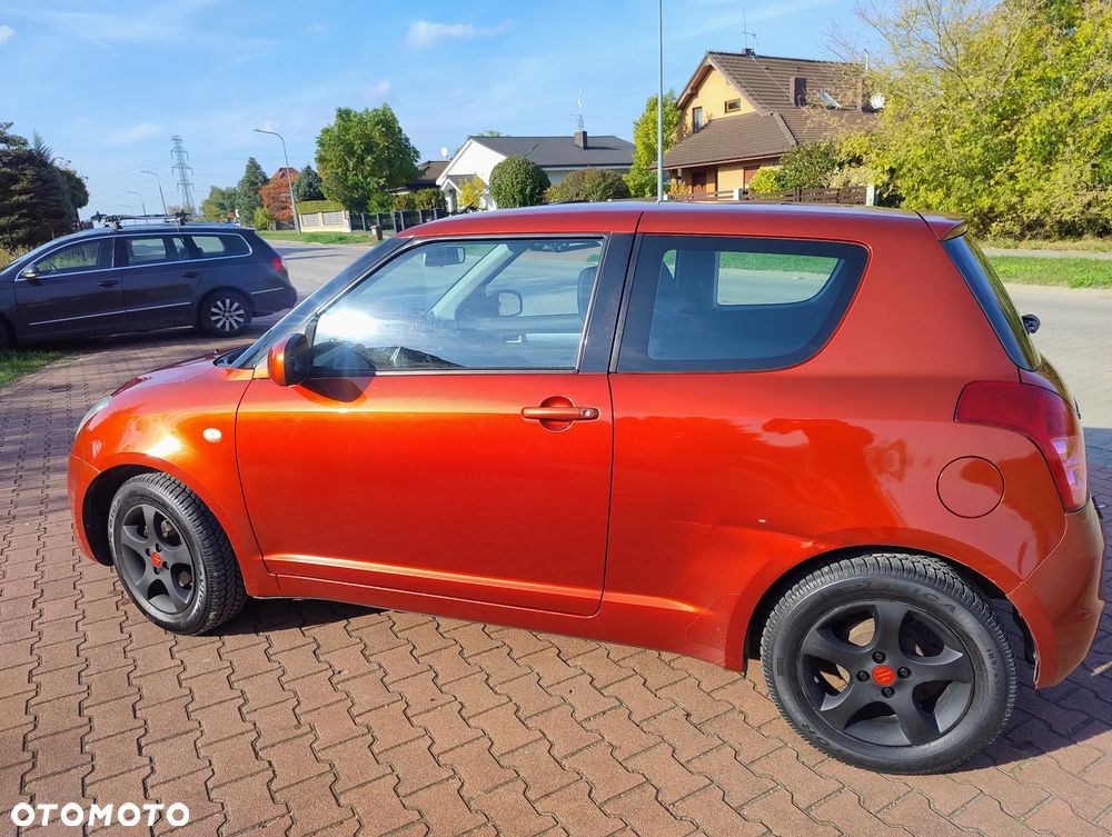 Suzuki Swift 1.3 Classic - 4