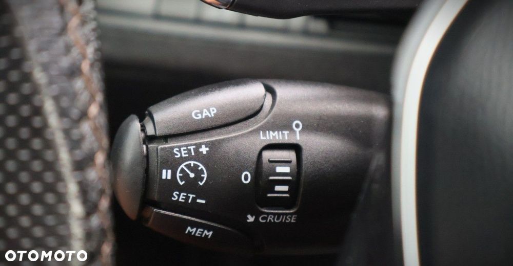 Peugeot 3008 BlueHDi 180 Stop & Start EAT8 GT - 27