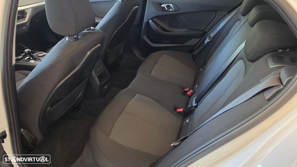 BMW 116 d Advantage Auto - 48