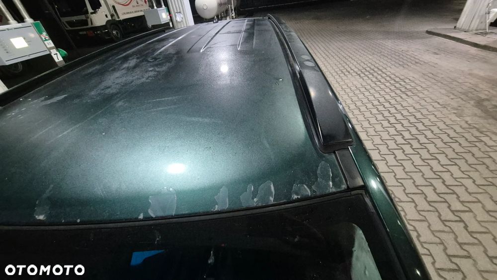 Suzuki Grand Vitara 2.0 Comfort + - 19