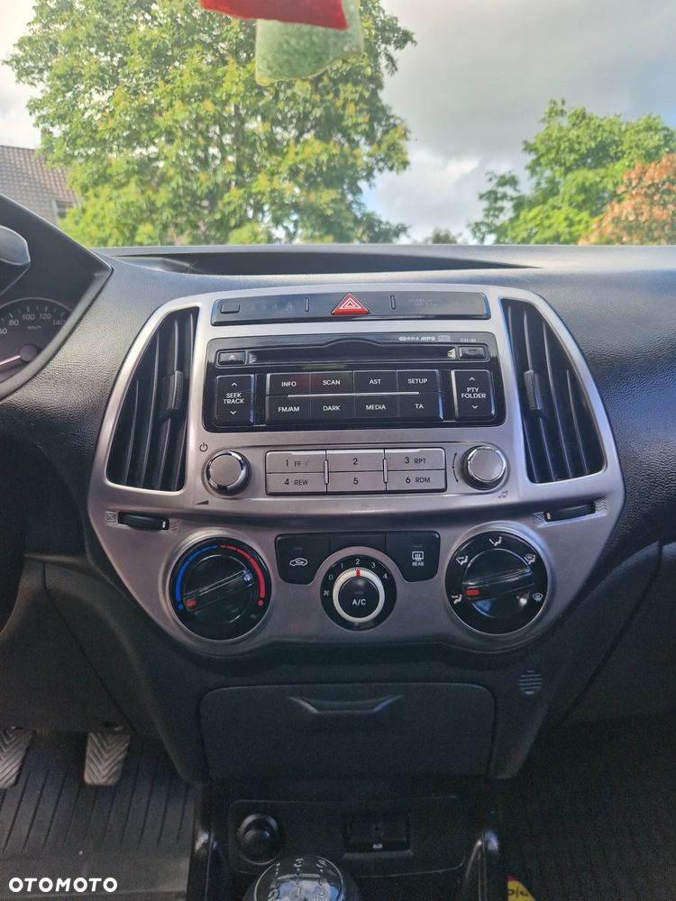 Hyundai i20 1.25 Classic - 10