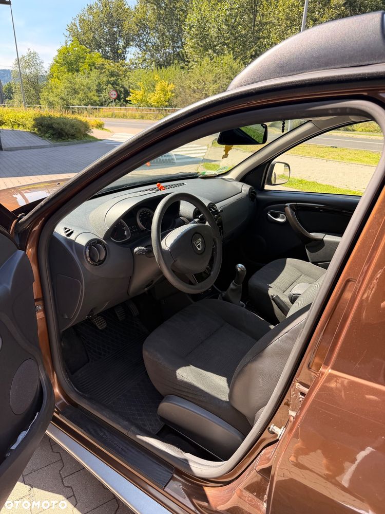 Dacia Duster 1.6 Euro5 - 9