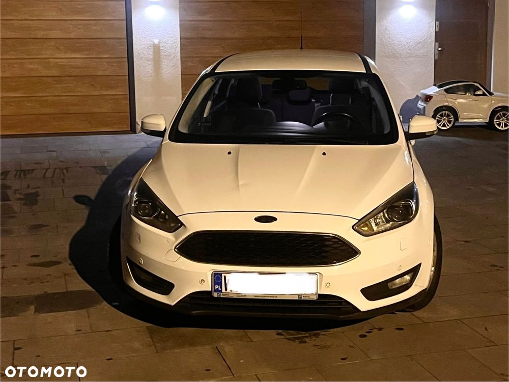 Ford Focus 2.0 TDCi Titanium ASS - 3