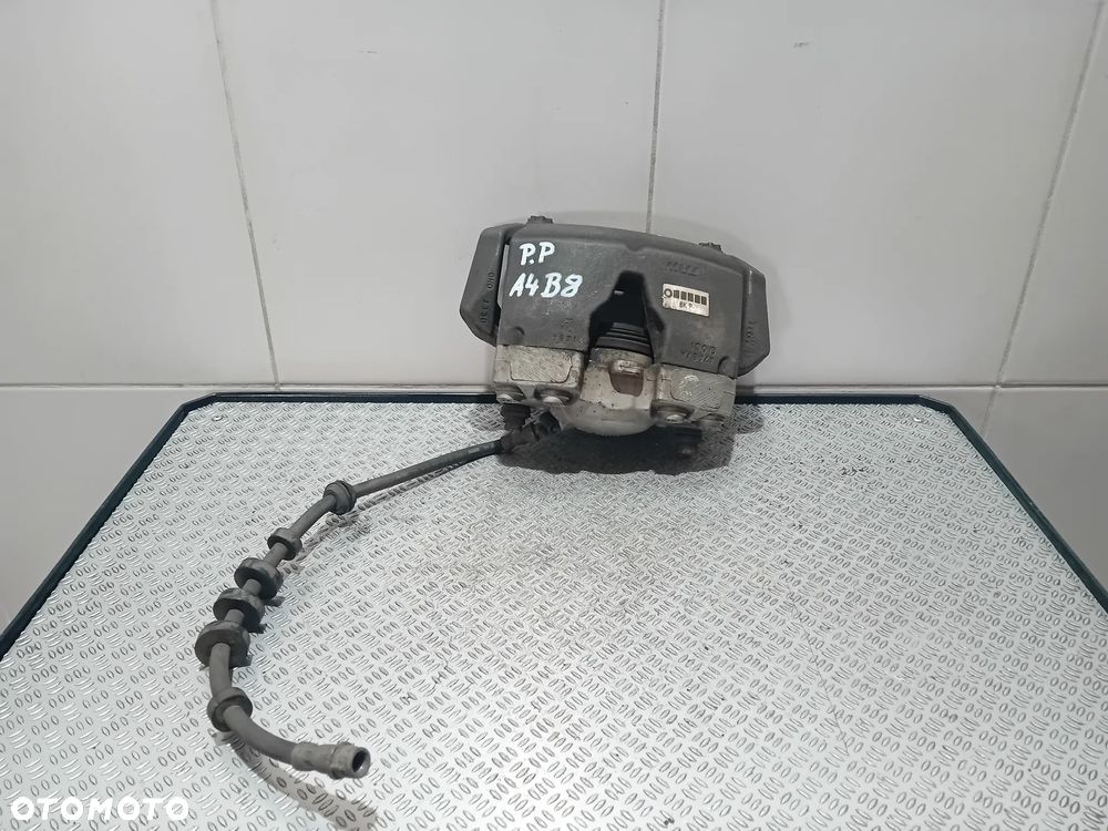 zacisk hamulcowy prawy przód Audi A4 B8 - 1