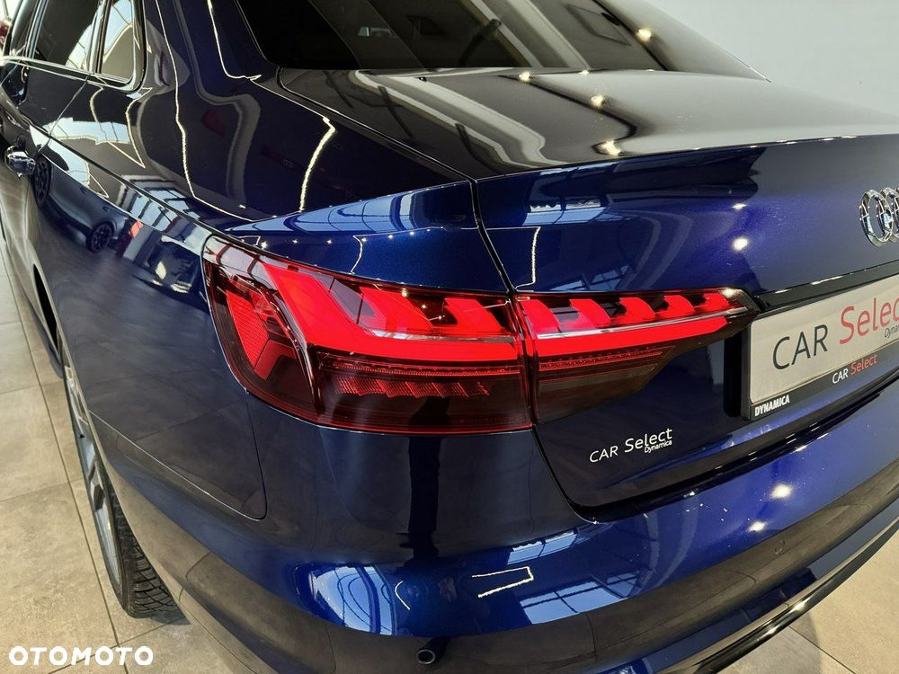 Audi A4 Limousine - 12