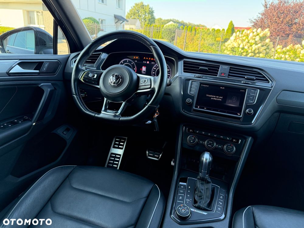 Volkswagen Tiguan 2.0 TDI SCR 4MotION DSG R-Line - 18