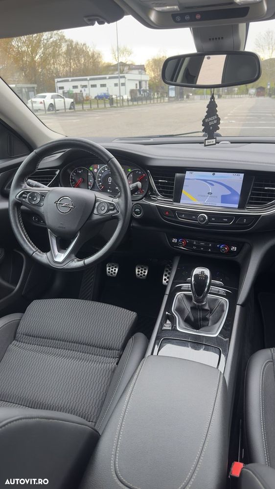 Opel Insignia 1.6 CDTI Start/Stop - 10