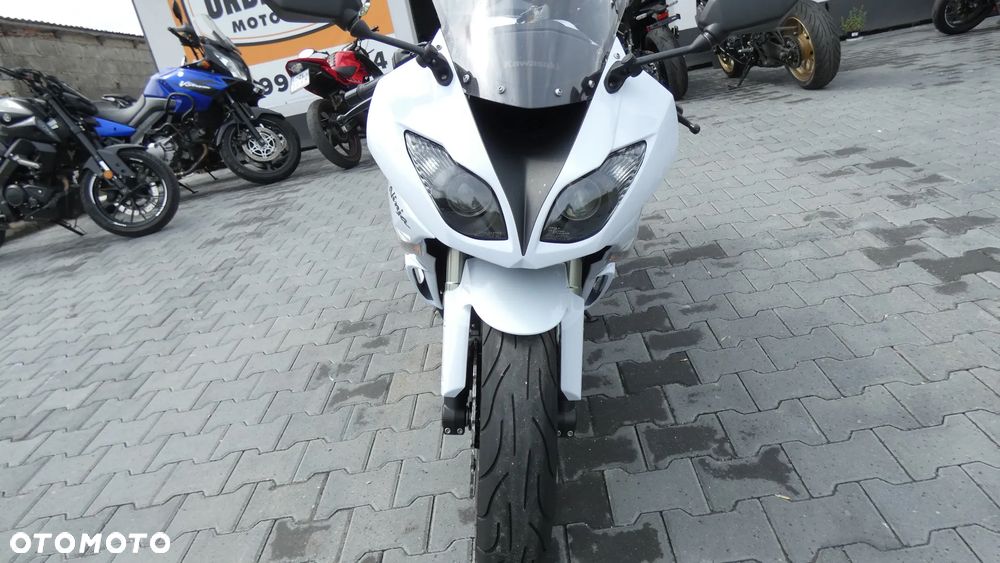 Kawasaki Ninja - 4